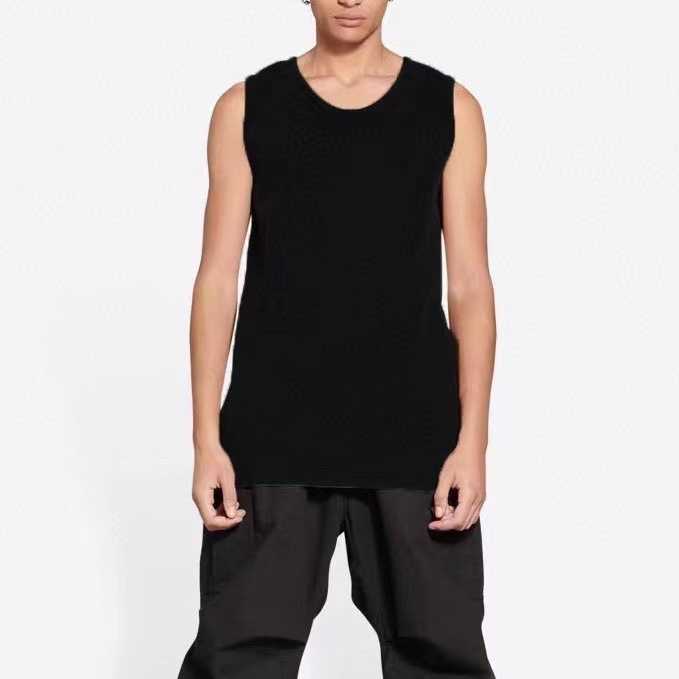 Womens Designer T Shirt Premium Differentierad marknadsutgåva Summer ärmlös t-shirt hus solid enkel lös mångsidig tank topp