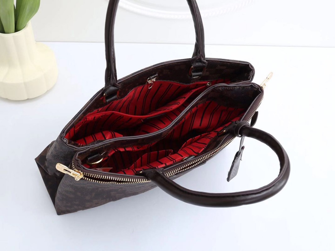 Women Bags Hobo Handbag Totes حقيبة أزياء للتسوق أكياس الكتف أكياس جلدية مصممة فاخرة المحافظ