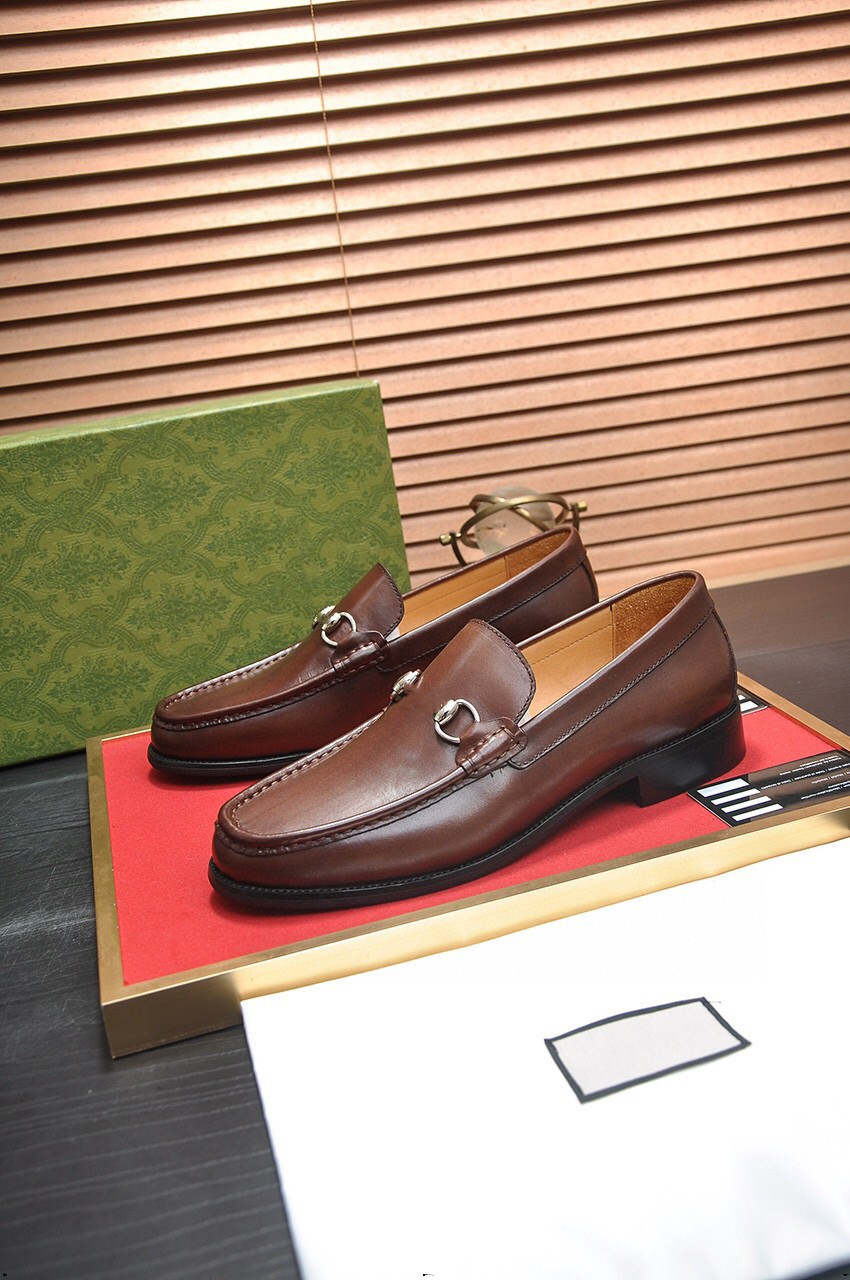 8model 24SS جلدي عالي الجودة الرجال المتسكعون الفاخرة أحذية زلة على أعمال Bullock Business Designer Dress Mens Oxfords Shoes Male Salial Shoe بالإضافة إلى حجم 38-46