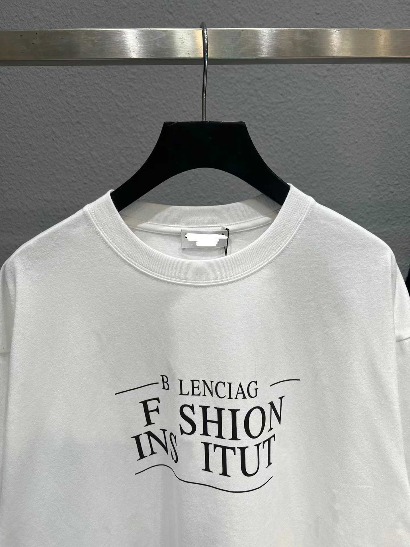 2023 Ny designer Womens T-skjorta avancerad skjorta Par T-shirt Rund halshylsa Rätt version Academy Print Lous Casual Dress