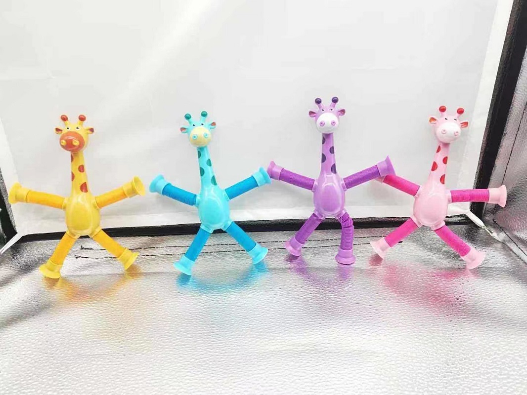 Cartoon suction cup telescopic tube Giraffe versatile shape luminescent stretching tube Giraffe puzzle novel decompression toy