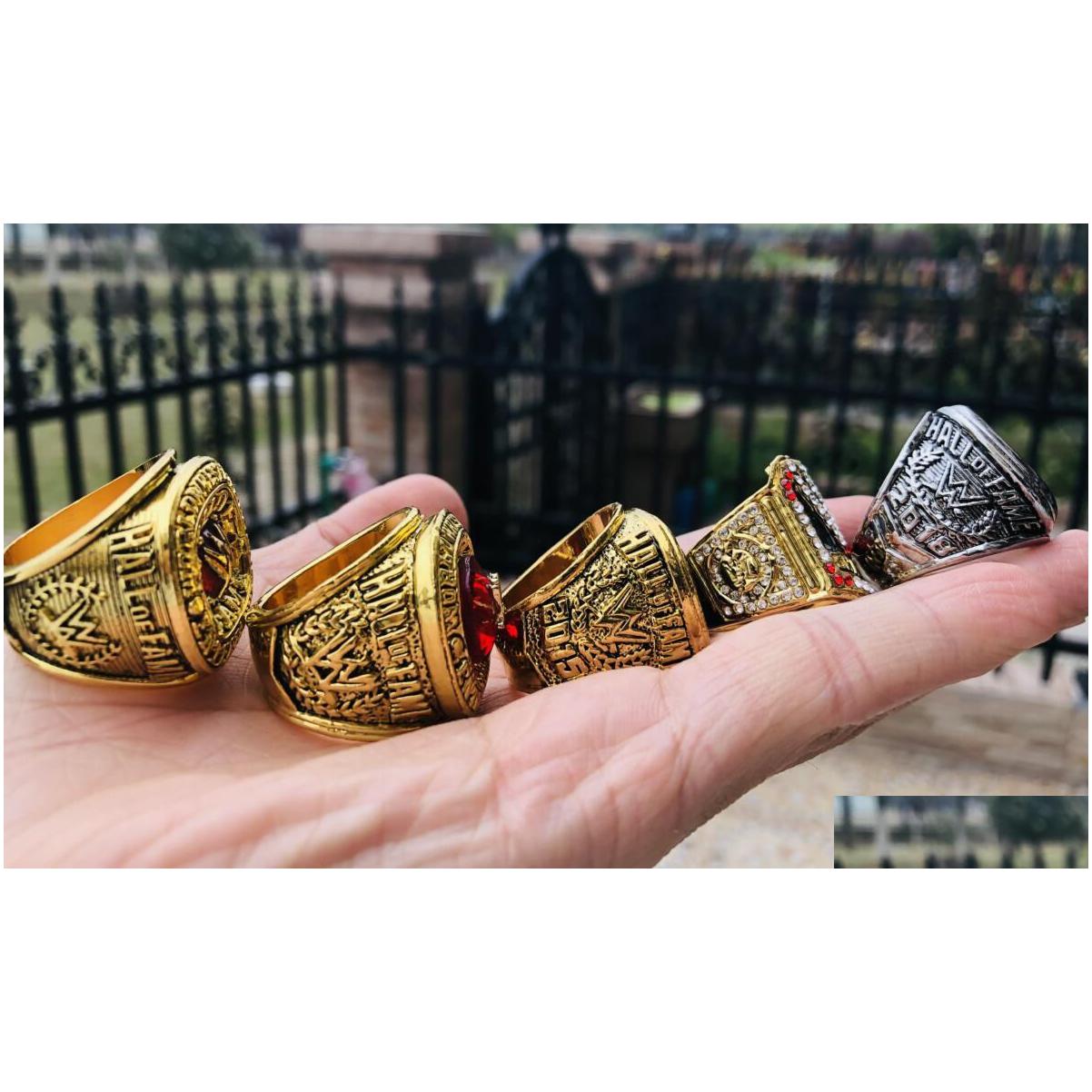 Anillos de racimo 2004 2008 Lucha libre Entretenimiento Salón de la fama Equipo Campeones Campeonato Anillo Conjunto con caja de madera Fan Hombres Niño Regalo Dro Dhuno