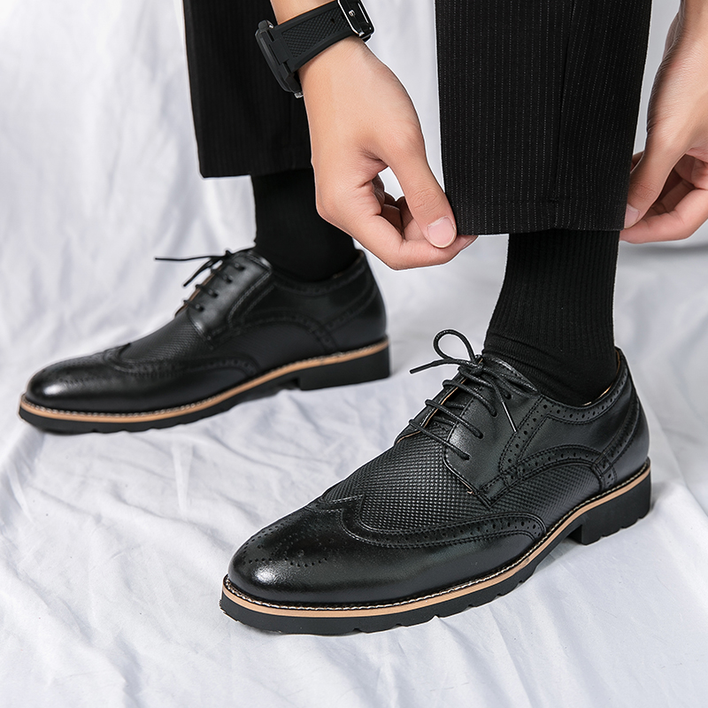 Nieuwe Mannen Zwart Bruin Lace Up Brogues Schoenen Mocassins Mannelijke Bruiloft Prom Homecoming Party Schoeisel Zapatos Hombre