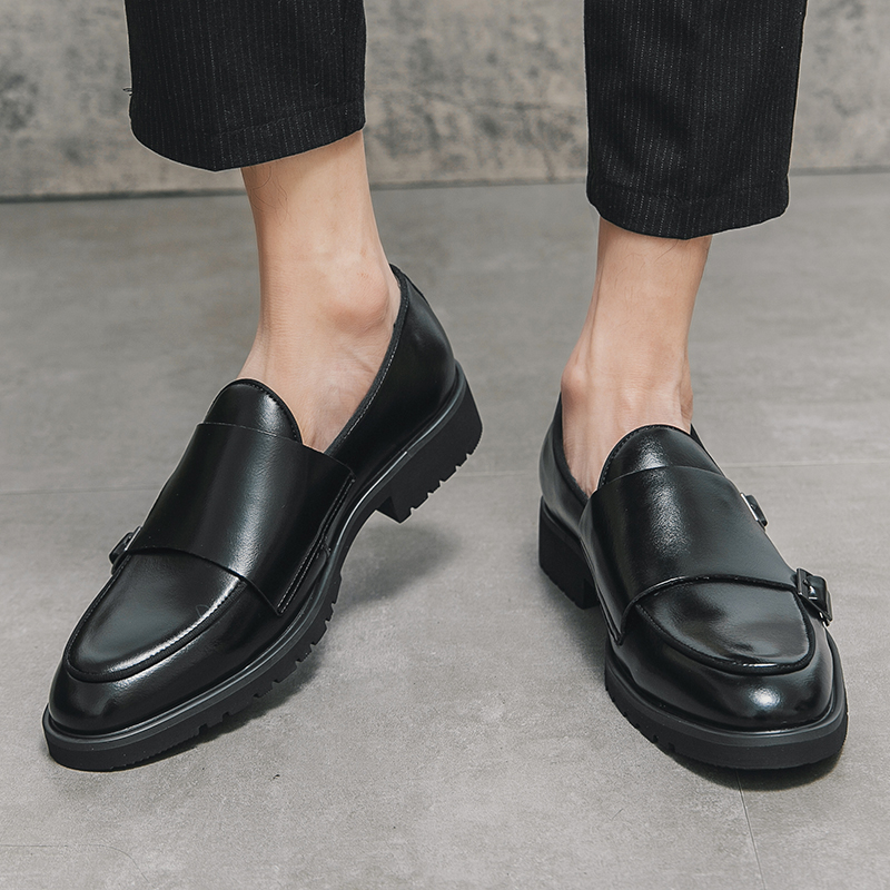 Nieuwe mannen patroon Patent Leather Shoes Luxury Monk Riem Riem Jurk Evening Wedding Loafers Office Footwear Sapato Social Masculino