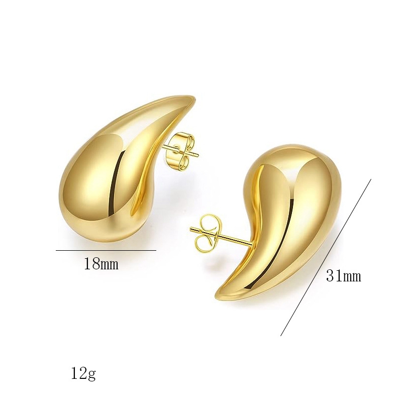 Fashion Hollow Design Drop Stud Oorbellen Vrouwelijke 18K Goud Glanzend Lichtgewicht Gegalvaniseerde Koperen Oorbellen Sieraden Dames