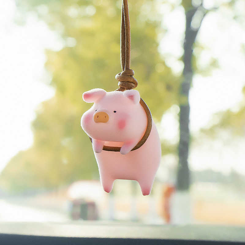새로운 핑크 귀여운 돼지 자동차 액세서리 스윙 돼지 자동차 펜던트 자동 백미러 거울 펜던트 생일 선물 자동 장식 장식품