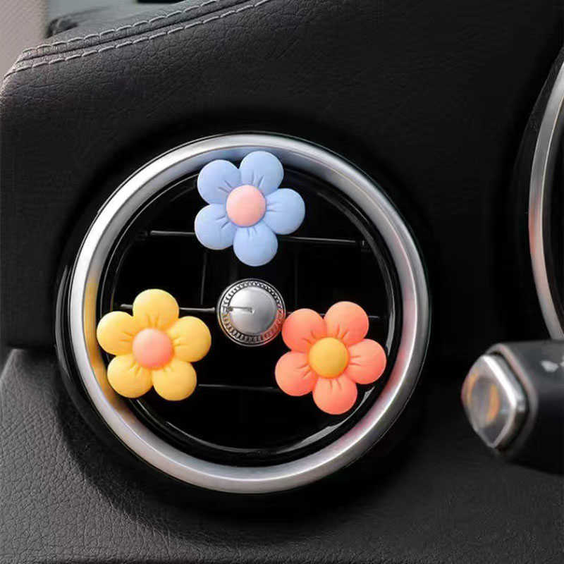 Little Flower Car Outlet Vent Clip Liten Daisy Air Conditioning Clip Car Interior Decoration Gift for Girl 3/Set