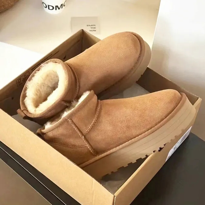 Botas Designer Sapatos Mulheres Australianas Botas Tasman Tazz Chinelos Bailey Inverno Tornozelo Pele Curta Bota de Neve Mulheres Pele de Carneiro Ultra Mini Botas de Plataforma