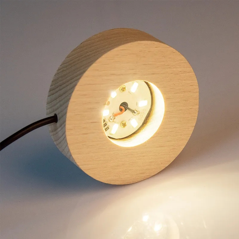 خشبي مصباح LED ديكور Dispale قاعدة بلورية من الراتنج الزجاجي الفني الزخرفة الخشبية مصباح مصباح LED مصابيح LED شاشة الدوران