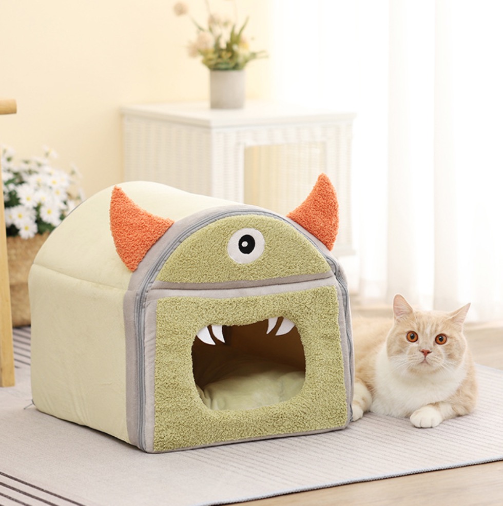 New Colts Winter Nest Cartoon Little Monster Pet Sofa