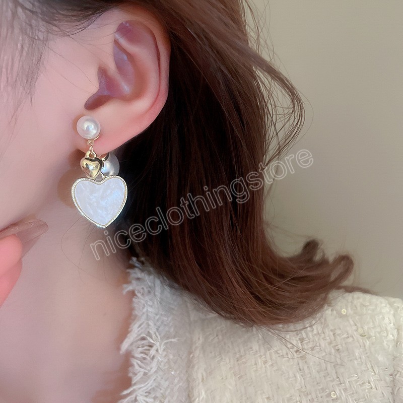 Boucles d'oreilles de mariage élégantes boucles d'oreilles en carrige de perle géométrique