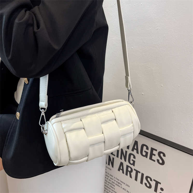 Shoulder Bags 2022 Woven Cylinder Bag Women Brand Shoulder Bags Summer Candy Color Messenger Bag New Purses and Handbag Luxury Crossbody Bag