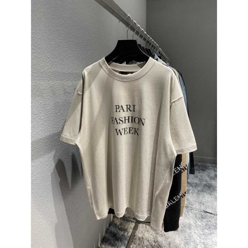 2023 New designer womens t shirt high-end Shirt {Straight} Correct Label Mosaic Week Letters Relaxed Casual Round Neck Sleeve