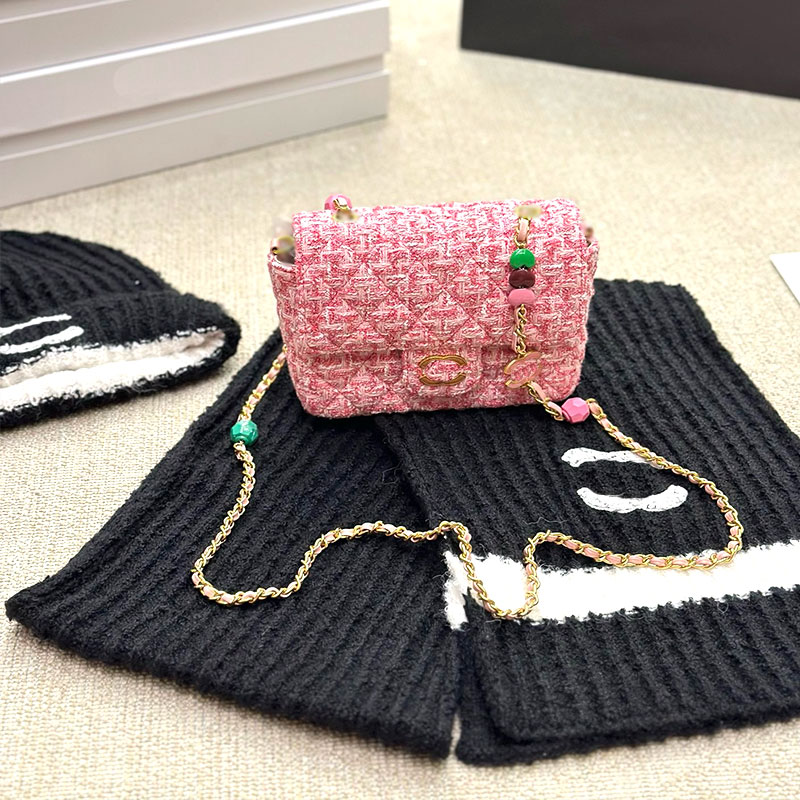 Fashion Designer bag All classic candy chain woolen super super cute fairy full little sister daily must enter the size of 18X15cm value autumn and winter set