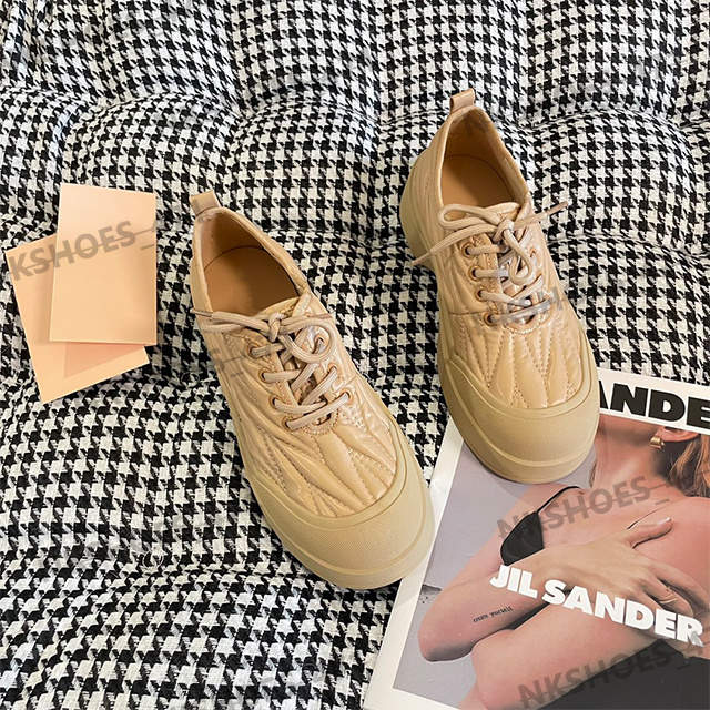 Designer-Turnschuhe, Modemarke, Freizeitschuhe, klassische Damen-Schuhe aus echtem Leder, Kalbsleder, Nähte, mehrfarbig, flache Schuhe, Retro, vielseitige Schnürschuhe mit hoher Plateausohle