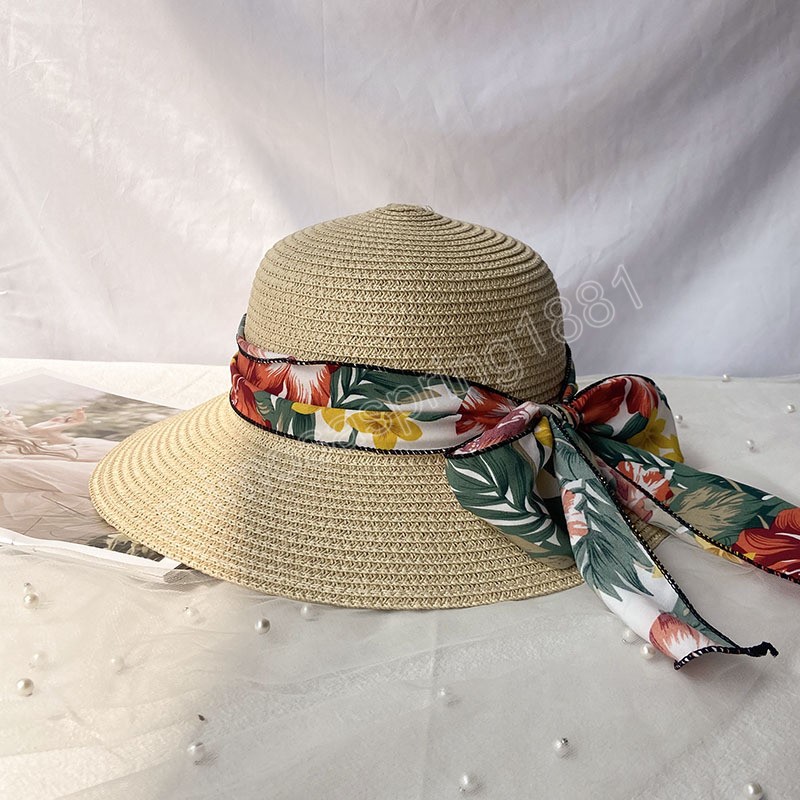 Chapeau de plage d'été pour femmes, ruban noir et blanc, chapeau en raphia avec nœud, casquette plate de tempérament, chapeaux de paille pour femmes