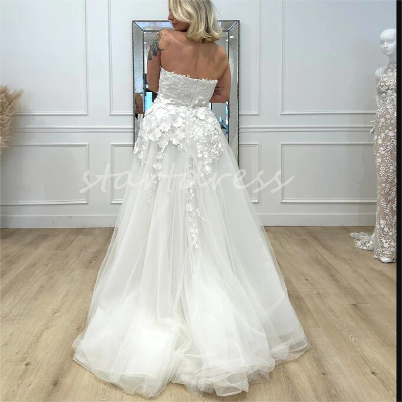 Abito da sposa Boho bianco puro fiori 3D Sweetheart Abito da sposa rustico stile country da spiaggia 2024 Abito da sposa con cerniera Sweep Train Abiti da sposa Abito da sposa bohémien britannico