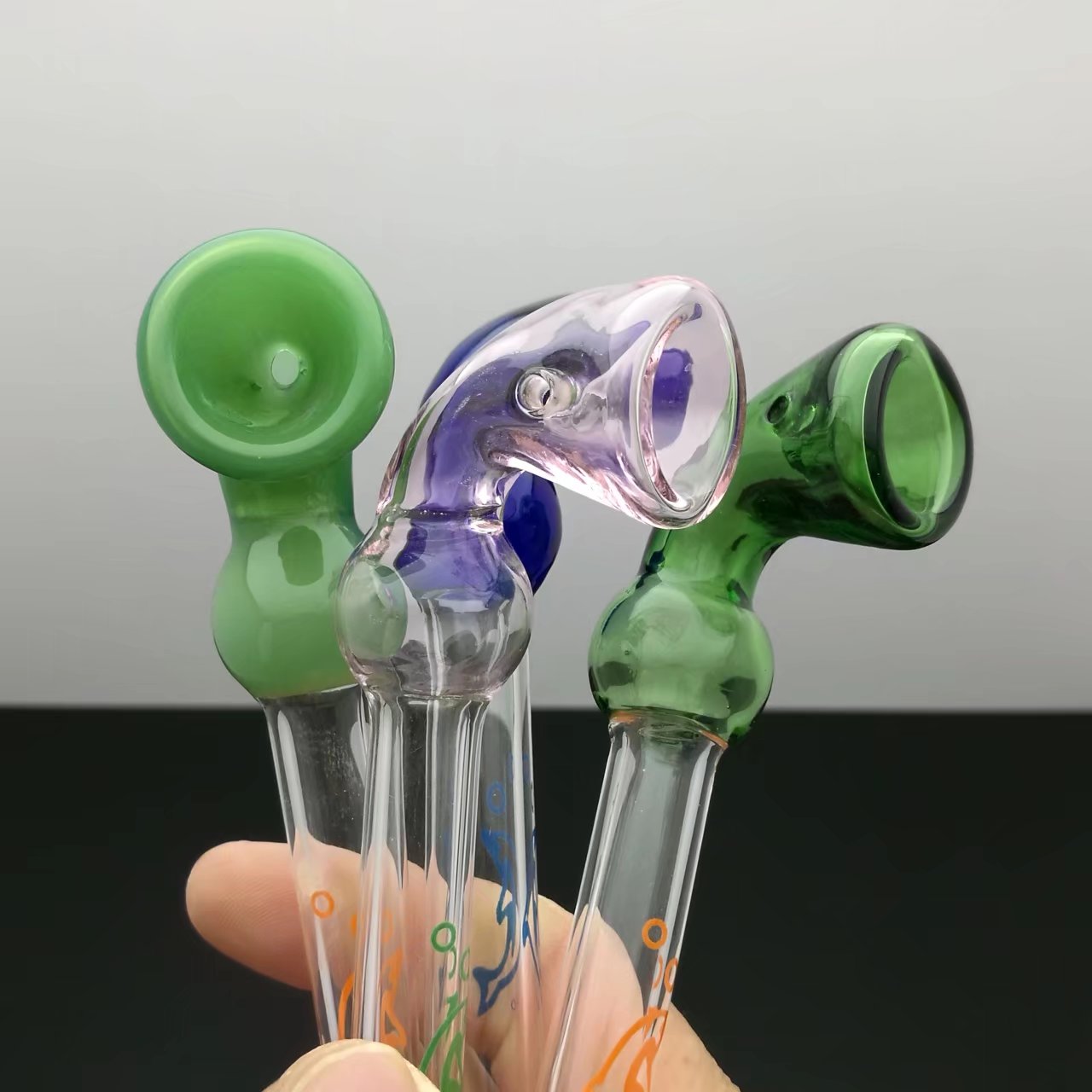 Pipes en verre, fabrication de narguilé soufflé à la main, coloré, dauphin, amour, nouveau tuyau concave en verre