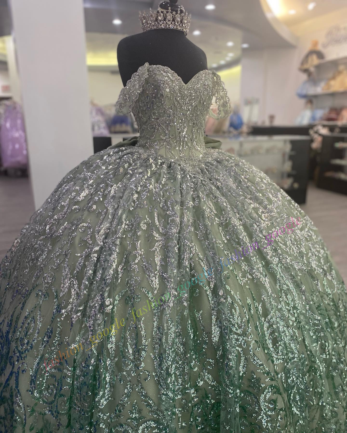 Ombre Sequin Quinceanera Elbise Bell Sleeve Debutante Ball Meksika Glitter Quince Tatlı 15/16 Doğum Günü Partisi Elbise 15. Kız Drama Kış Resmi Prom Gala Bow