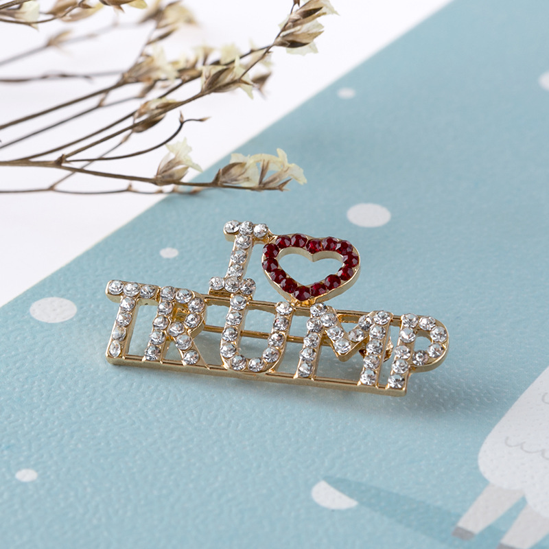 Wholesale TRUMP Brooches Crystal Rhinestones Design Letter Brooches Red Heart Words Women's Pin Girls Coat Dress Jewelry