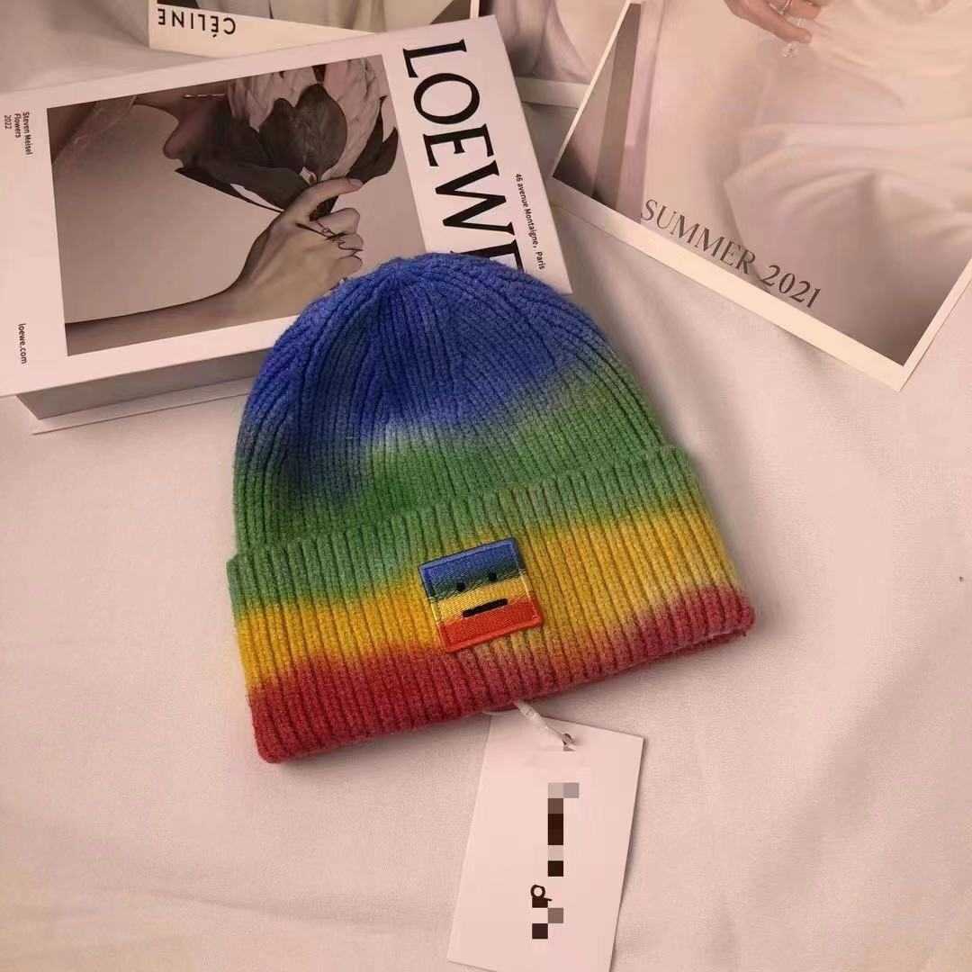 Uśmiechnięta czapka na czapce na czapce na twarz zwinięta polar Nordic Air Coused Hat Koreańska wersja para Wool Hat Wysokiej jakości zimny kapelusz 231120