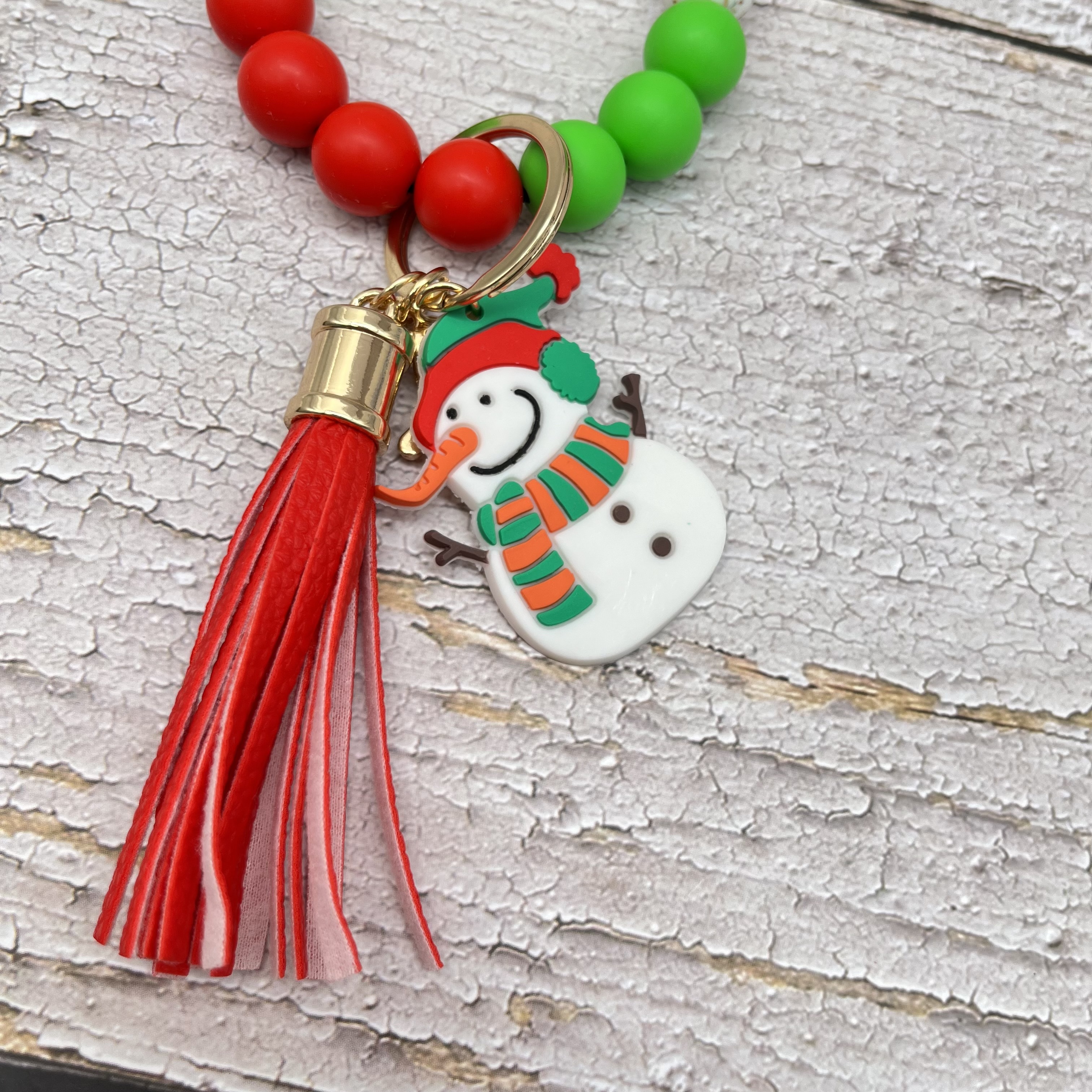 Boho Chic Colorful Colorful Silicone Beads charms keychains with with tassel for gift