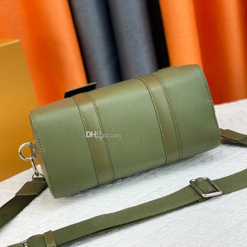 fashion New designer bags men women city keepall Shoulder bag Cross Body Messenger mini handbag green pu Leather Keepall Travel tote pocket Everyday go out M21437