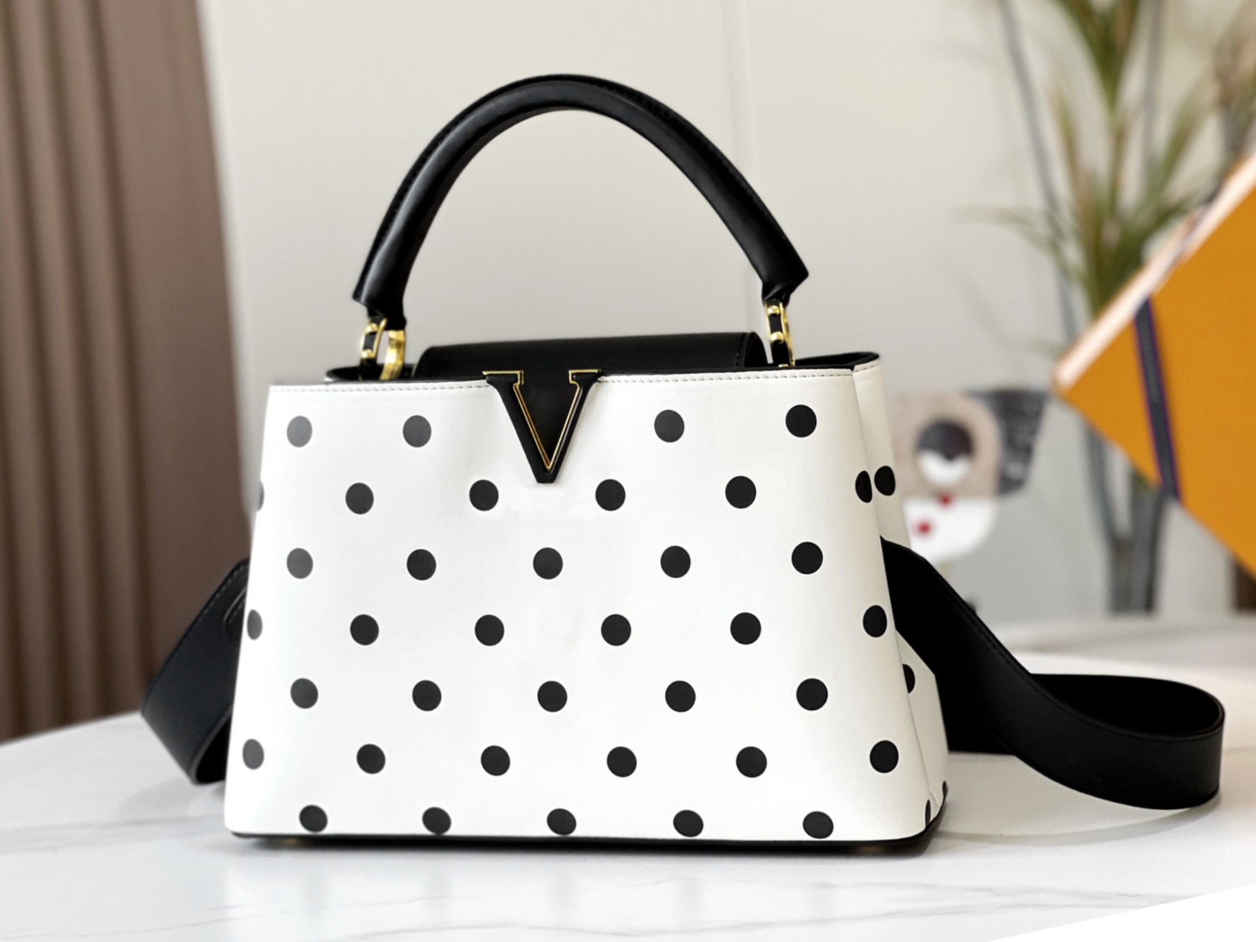 Luxury Designer Handbag Fashion Shopper Ladies Crossbody Leather Shoulder Tote Capucines BB Fashion Dot Clash tote bag Crossbody Bag