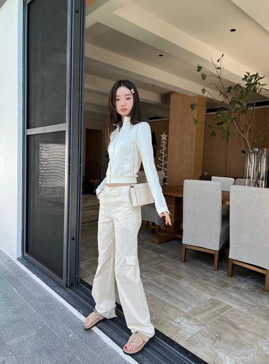 2023 New Women's High quality tshirt Shirt Early Spring White Sweet Cool Loose Casual Straight Tube Workwear Pants for Women