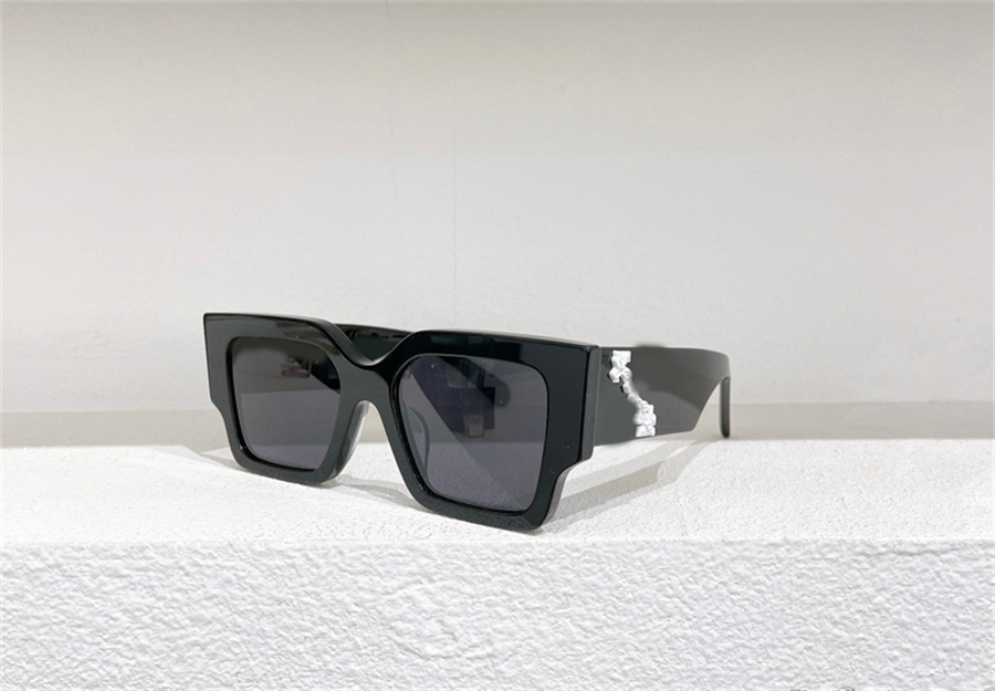 남성과 여성을위한 고급 디자이너 선글라스 여성 선글라스 패션 대형 사각형 고품질 UV400 보호 렌즈 남성 스타일 오리지널 박스