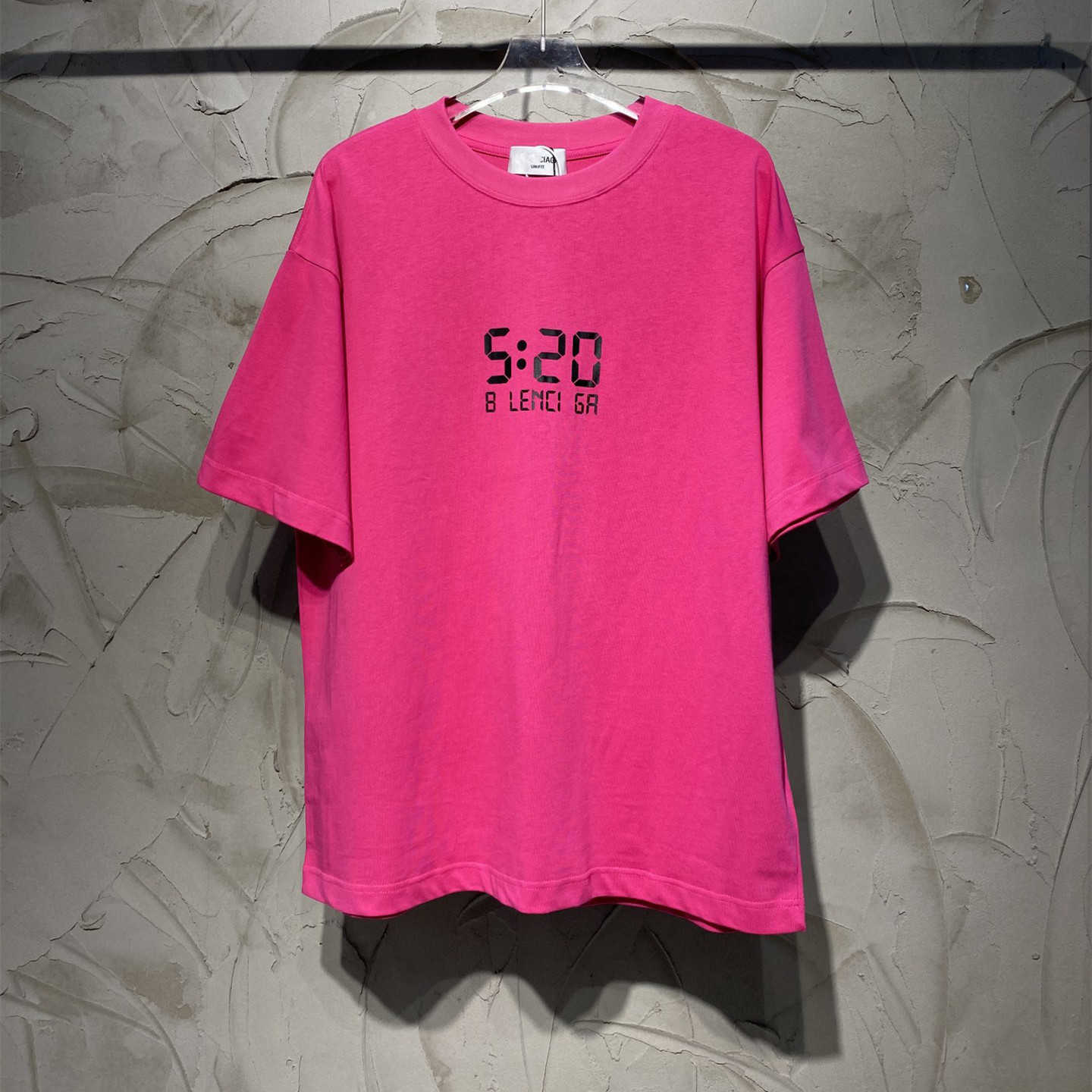 Tasarımcı Yaz Kadın Tişört Yüksek Baskı 2023 Yaz Aile Sevgililer Günü Özel 520 Kapsül Serisi Sleeve T-Shirt