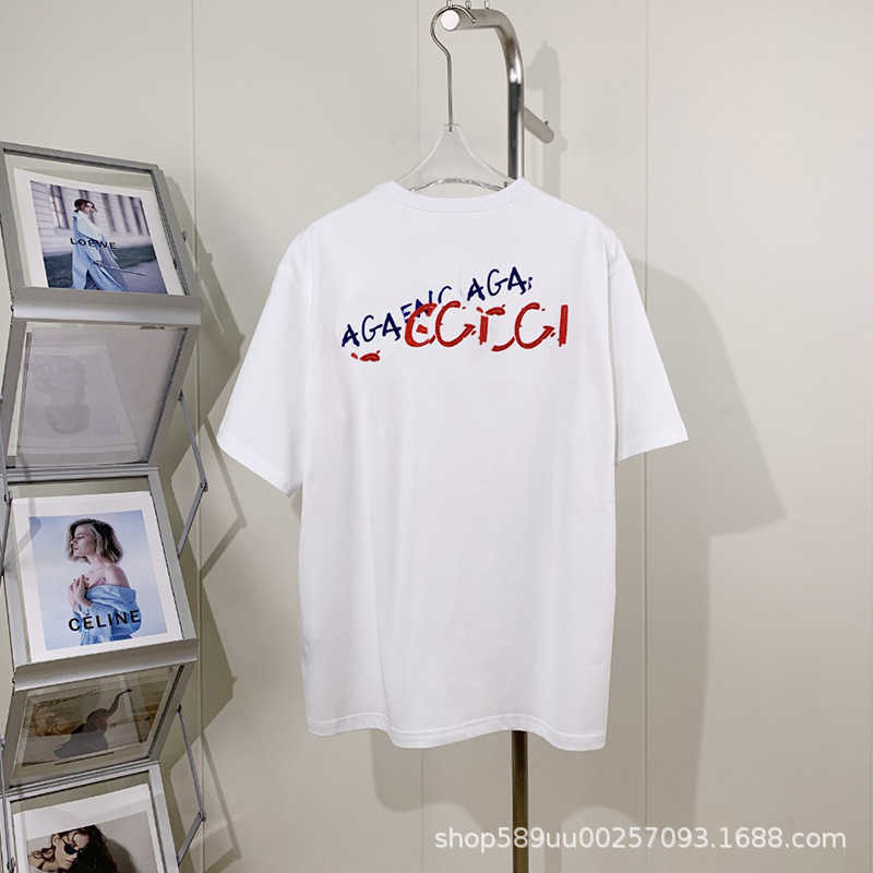 Designer de luxe femmes t-shirt Chemise Correct Printemps / Été T-shirt Famille Co élevé Brodé Col Rond Top Simple Polyvalent pour Hommes Femmes