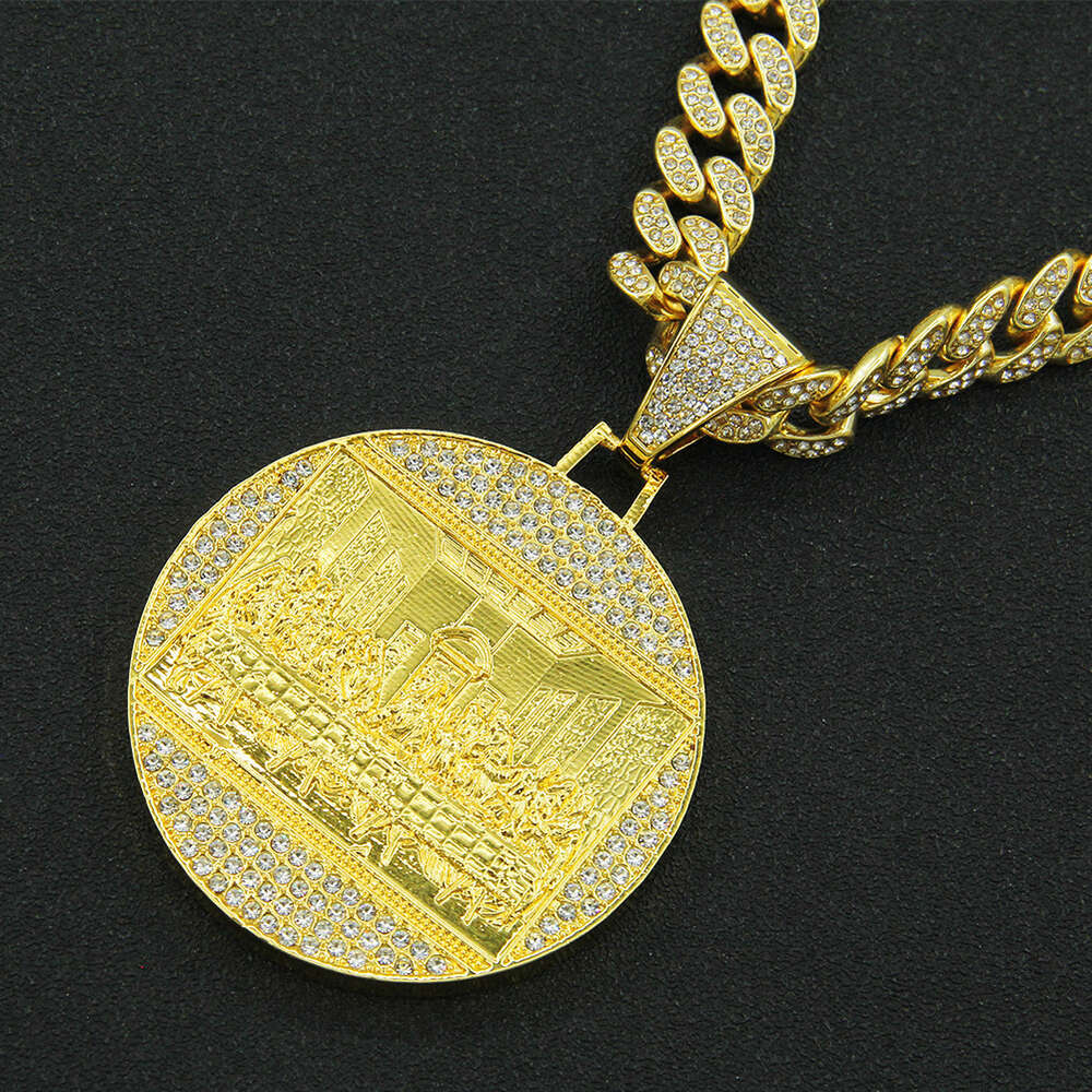 Hip Hop Overdreven Diamant Grote Ronde Label Ketting Trendy Mannen Punk Dominant Cool Cuba Ketting Accessoires Hanger