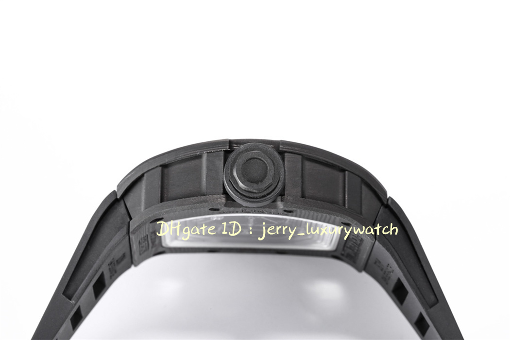 BBR 055 NTPT RMUL2 INTEGRAL MEKANISK Rörelse Luxury Men's Watch All Carbon Fiber! 49.90x42.70x13.5mm SAPPHIRE Crystal Mirror Dubbel anti-blände-effekt. helt svart