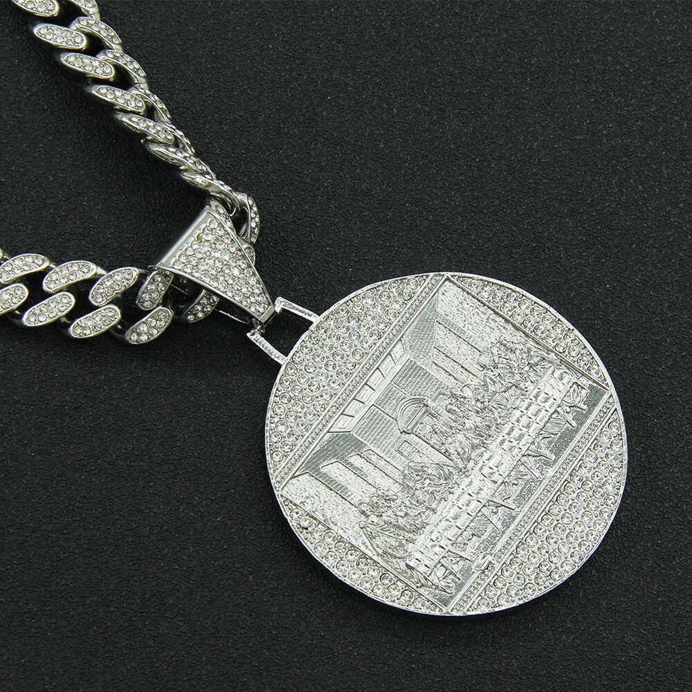 Hip Hop Overdreven Diamant Grote Ronde Label Ketting Trendy Mannen Punk Dominant Cool Cuba Ketting Accessoires Hanger