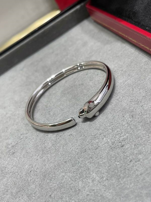 2023 lovely cute silver gold Bangle Bracelet Luxury designer Women high quality stainless steel bangle with dust bag and box