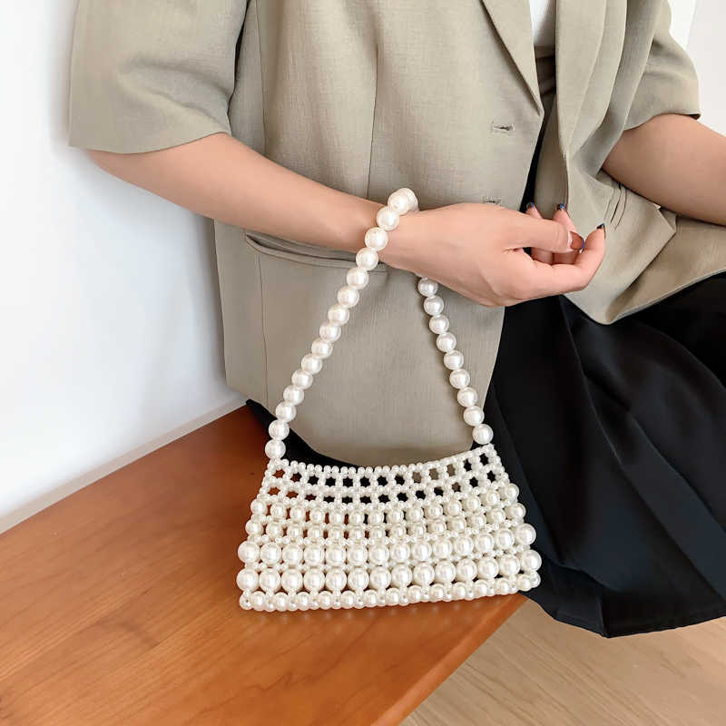 Totes Luxury Pearl Evening Bags for Women Fashion Purses and Handbags Designer Armpit Bag High Quality Clutch Bag Summer Lipstick Bag