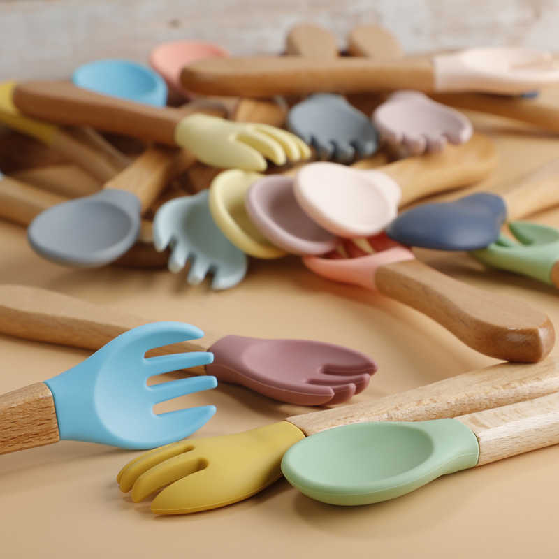 Cups Derees Uitrusting Tyry.Hu Baby Bamboo Fork Silicone Houten Baby Voeding Lepel Toddlers Infant Voeding Accessoires Biologische BPA Gratis voedsel Grade P230314