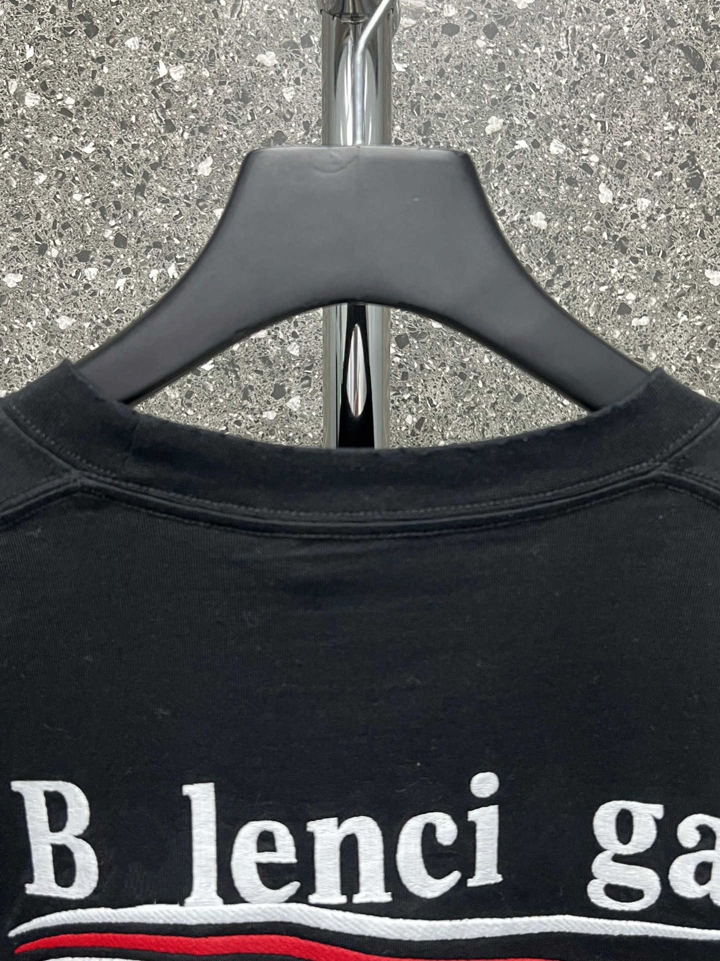 Damen Designer T-Shirt Trainingsanzug Korrekte Version Koksstickerei Gefälschtes zweiteiliges Spleißhemd Loses Langarm-T-Shirt