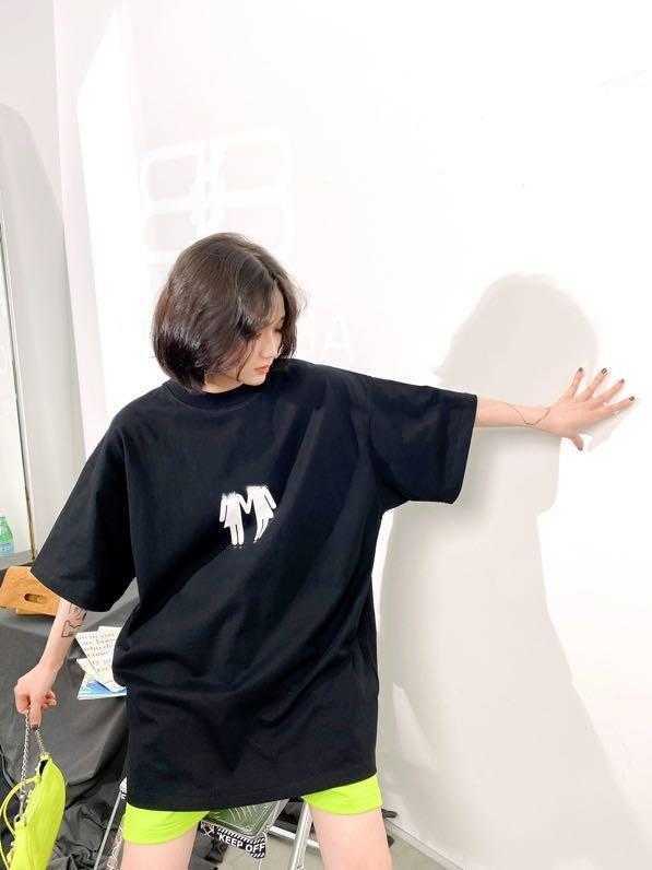 Koszulka dresowa damska koszulka dresowa wysoka wersja Rodzinna rękaw trzyma ręce dłoni Duo Cartoon Wzory Flag Flagowa koszulka z nadrukiem