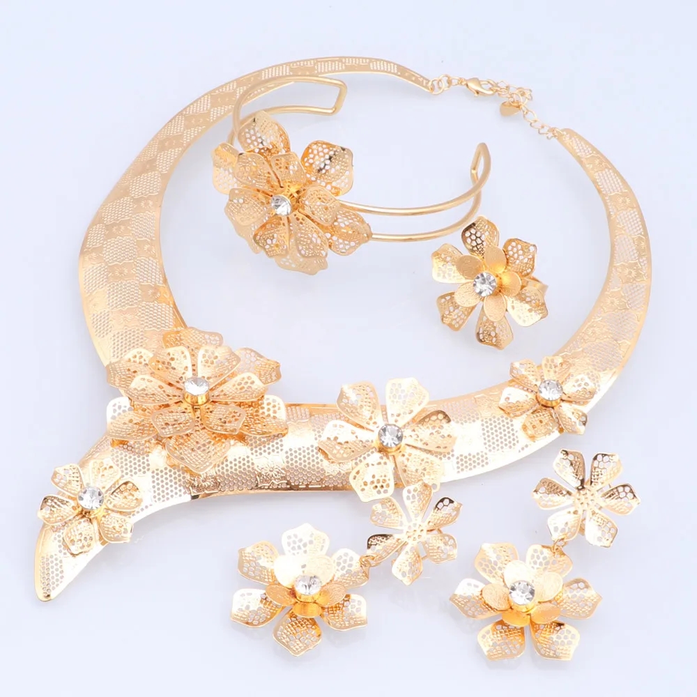 Set di gioielli da donna in cristallo Dubai color oro, collana di cristallo, orecchini, anelli rigidi, accessori matrimoni