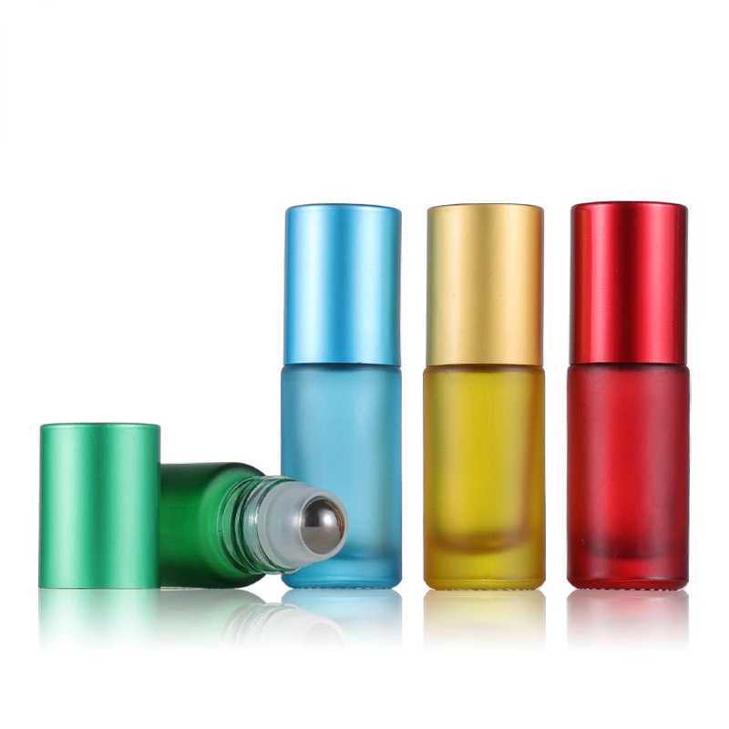 5ml 10mlポータブルフロストローラーエッセンシャルオイル香水ガラスボトルミストコンテナ旅行補充可能なローラーボールビューティーヘルス