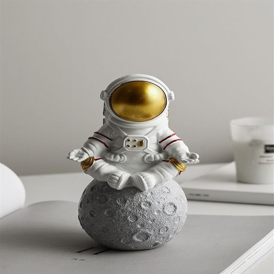 Nordic Moderno Astronauta figurine in miniatura Mestiere Della Resina Casa fata giardino decorazione scrivania Manufatti l'arredamento accessori la camera 201284v