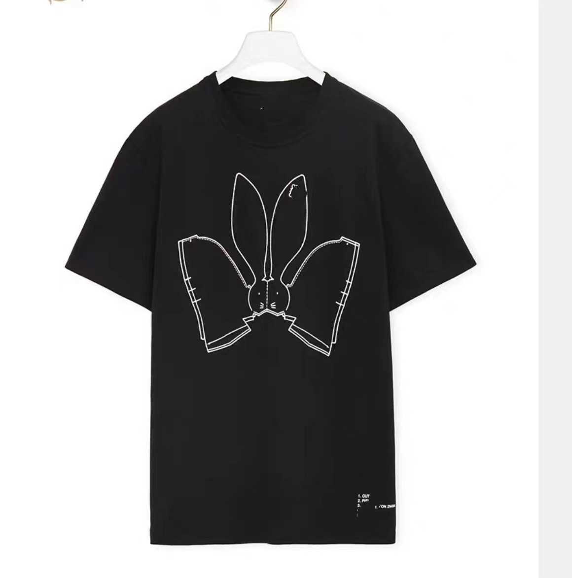 Designer New Women Tirm camiseta Família 2023 estilo baú bordado Rabbit redonda Menina de manga de pescoço solto Camiseta casual