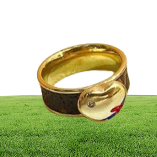 Anel de luxo jóias designer anéis mulheres casamento amor encantos nunca desaparecer suprimentos preto branco 18k banhado a ouro aço inoxidável fino 3632327