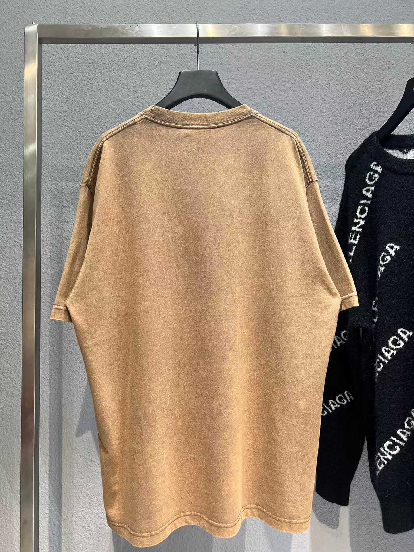 Vêtements pour femmes designer 20% de réduction sur le marché différencié T-shirt à manches estivales de haute qualité