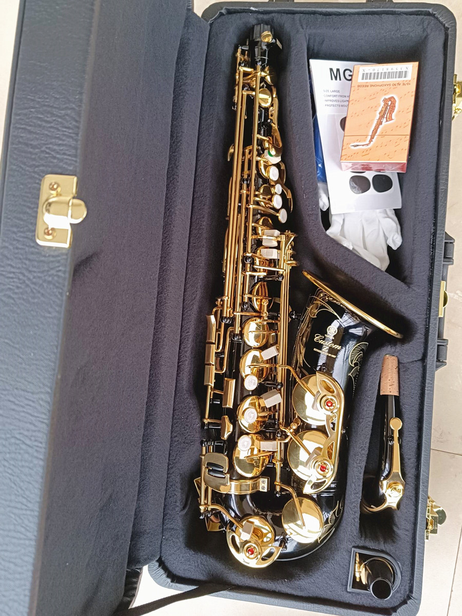 Nieuwe Beste kwaliteit Zwart altsaxofoon YAS-82Z/YAS-875EX Een-op-een model Japan Merk altsax E-Flat muziekinstrument Met case professioneel niveau