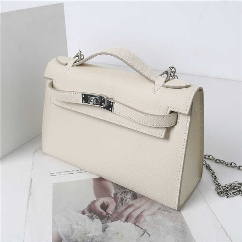 A Kely'sbag 2024 Spring Summer Generation New End High Lead Stain Propealedile Cowhide Crossbody Procebag for Women