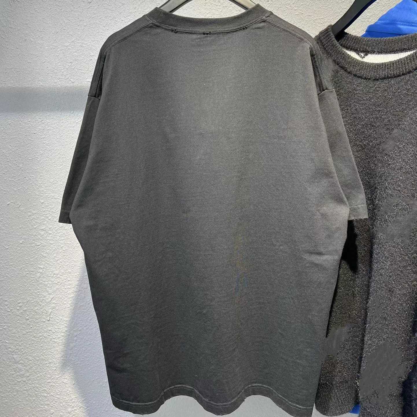 Designer-Damenbekleidung 20 % Rabatt auf das Hemd Korrekte Version unterscheidet den Markt Classic Sketch OS Loose Casual Sleeve T-Shirt