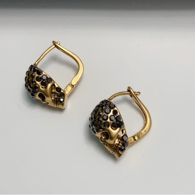 Stud Brand Fashion Jewelry For Women Anniversary Gifts Punk Skull Earrings Gold Skeleton Vintage Design Stud226g